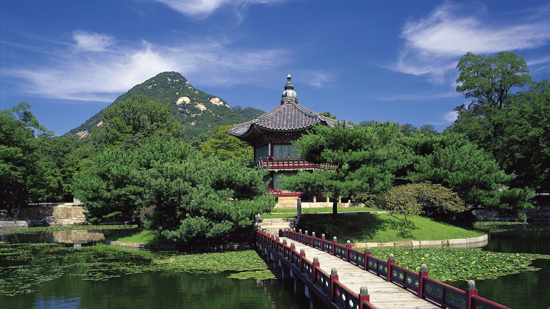 法比尼奥一锤定音,摩洛哥掀翻洪都拉斯创造历史时刻