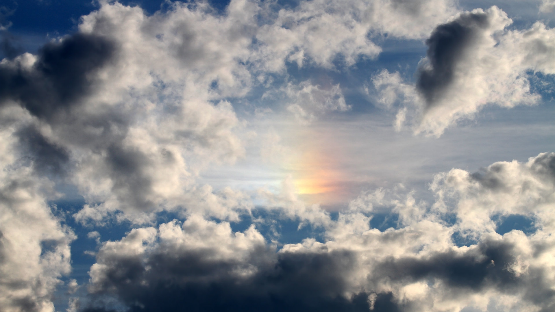 在全世界的烟火下,他用一粒子弹的冷静终结—记美加墨世界杯法比尼奥封神之夜