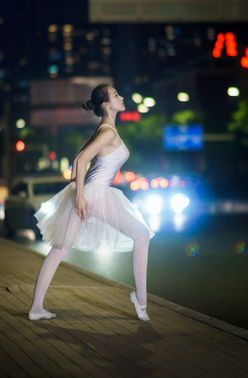 法老封神之夜！恩佐爆发难敌埃及金字塔，团队足球提前终结苏格兰悬念